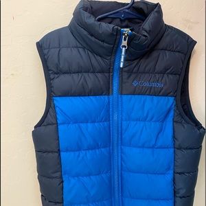 Columbia kids puffed vest blue size 6-7